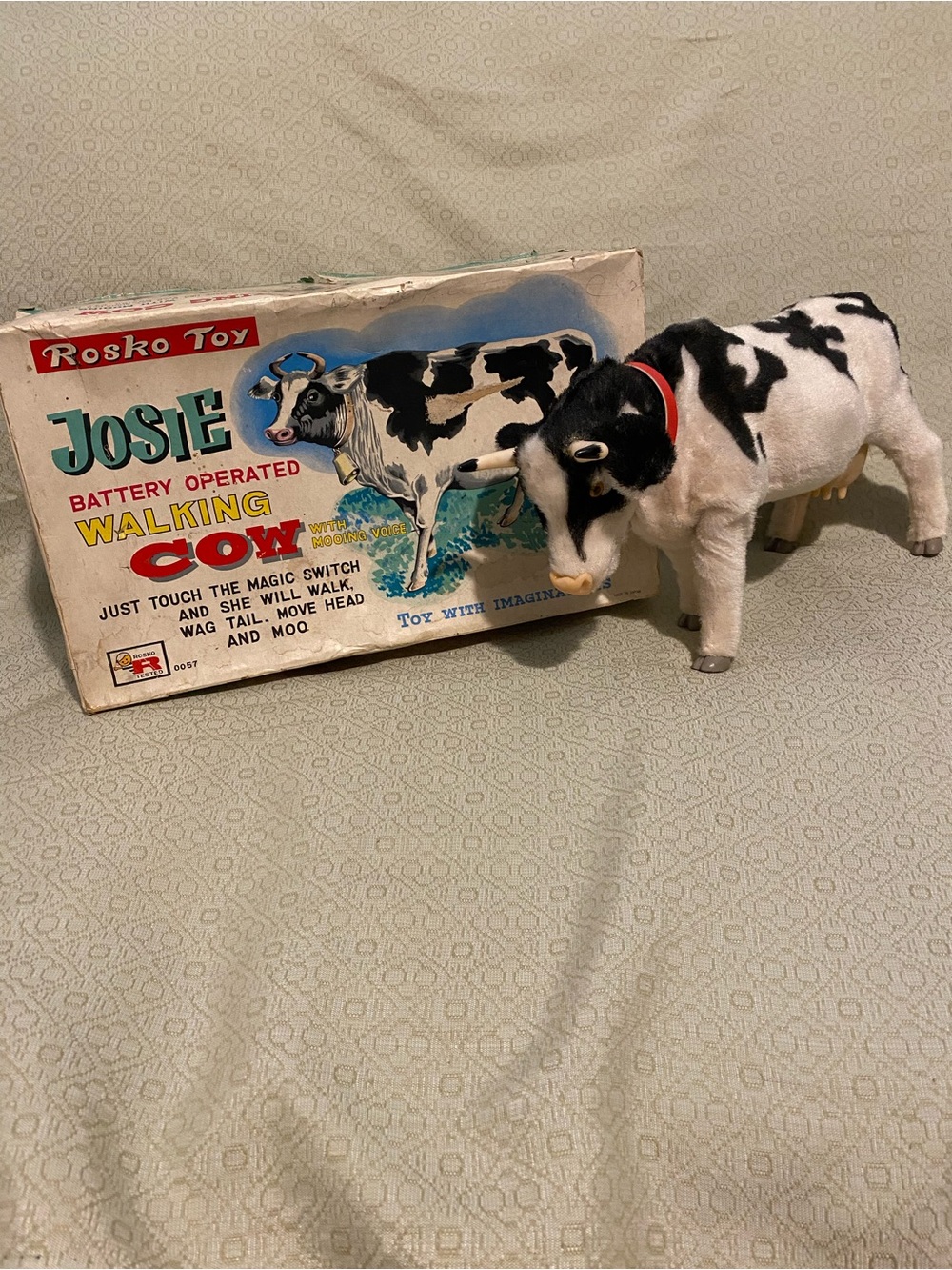Josie The Walking Cow Vintage Battery Operated Rosko Toy 1960s *partially works*